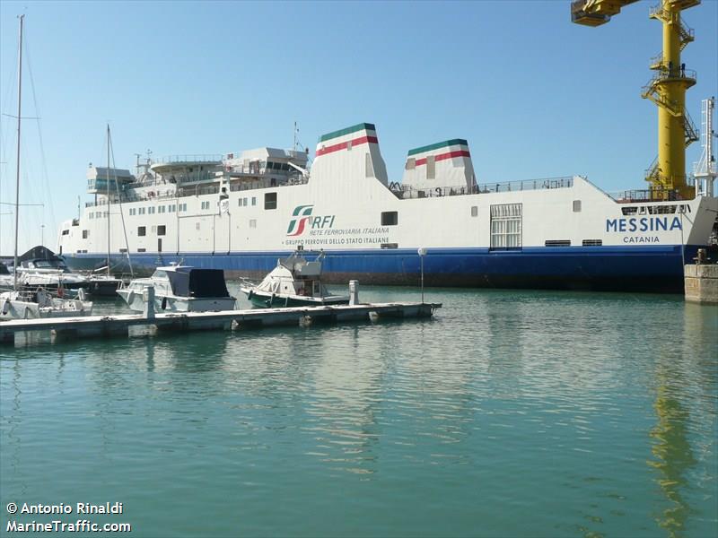 messina (Passenger/Ro-Ro Cargo Ship) - IMO 9631797, MMSI 247323300, Call Sign ICTV under the flag of Italy