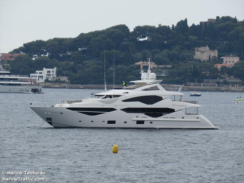 e-motion (Yacht) - IMO 9807463, MMSI 253632000, Call Sign LXEM under the flag of Luxembourg