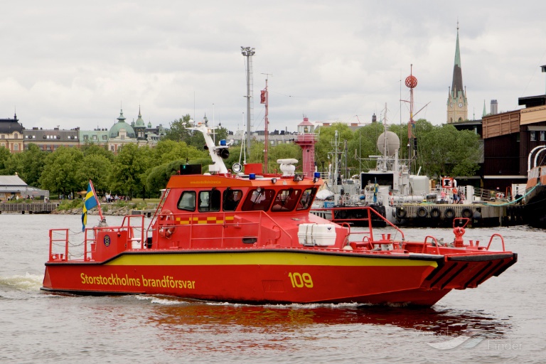 fenix firesar (SAR) - IMO , MMSI 265576690, Call Sign SFC5972 under the flag of Sweden