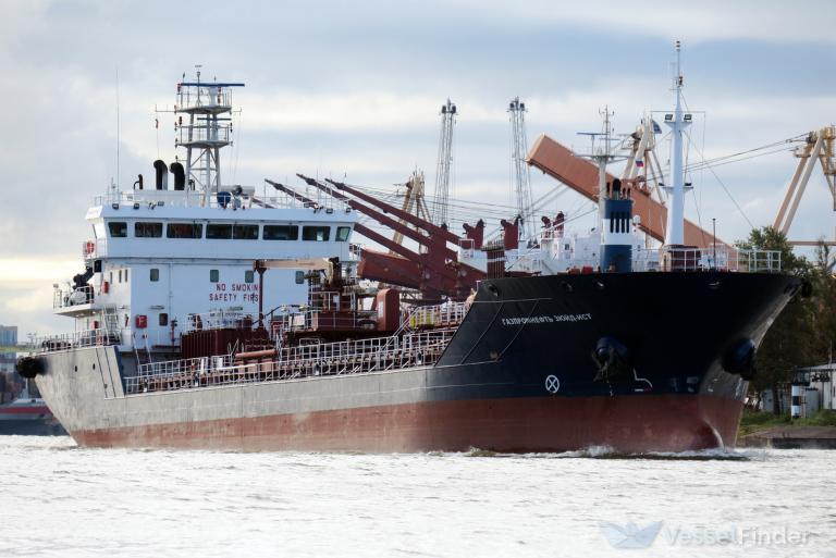 gazpromneft zuideast (Oil Products Tanker) - IMO 9537109, MMSI 273353580, Call Sign UCSK under the flag of Russia