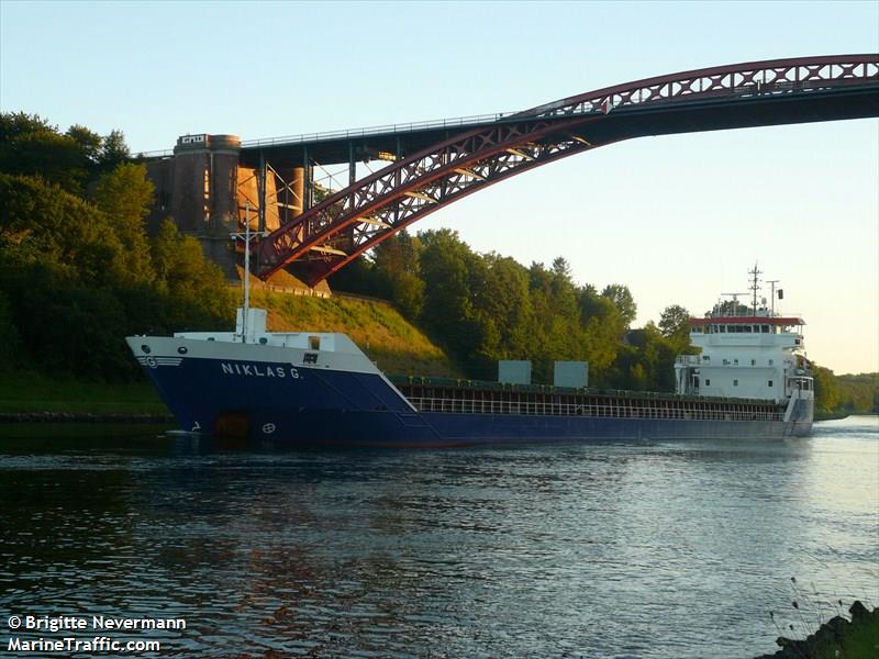 niklas g. (General Cargo Ship) - IMO 9534303, MMSI 305733000, Call Sign V2FN6 under the flag of Antigua & Barbuda