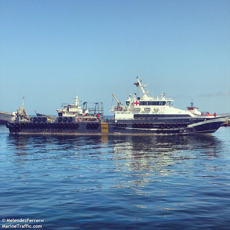 global hawk (Crew Boat) - IMO 9671541, MMSI 375862000, Call Sign J8B4829 under the flag of St Vincent & Grenadines