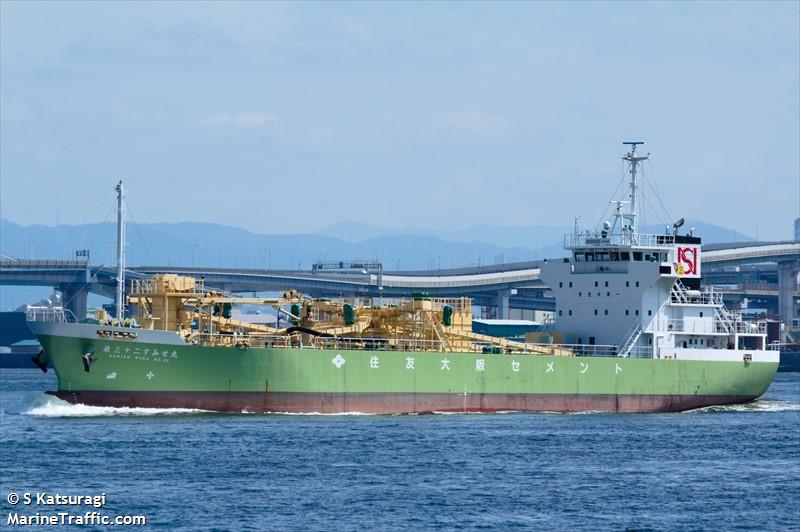 sumise maru no.32 (Cement Carrier) - IMO 9748203, MMSI 431006221, Call Sign JD3832 under the flag of Japan