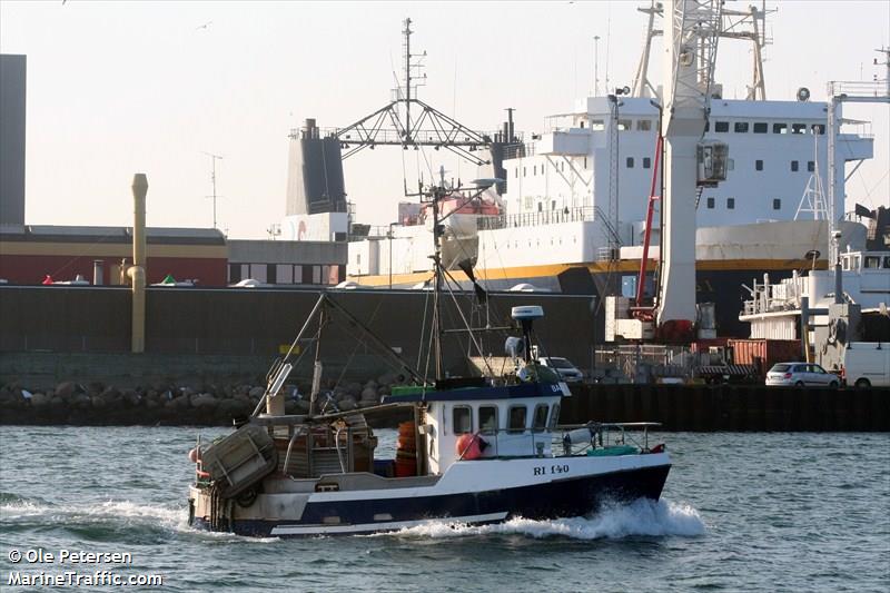 balle (Fishing vessel) - IMO , MMSI 219008927, Call Sign OU7419 under the flag of Denmark