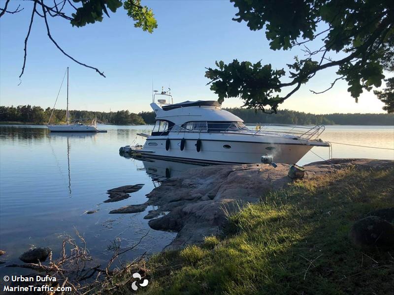 nirvana (Pleasure craft) - IMO , MMSI 265713740, Call Sign SD2240 under the flag of Sweden