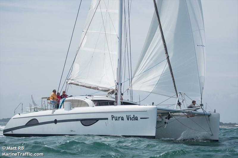 yippie yeah (Sailing vessel) - IMO , MMSI 227238590 under the flag of France