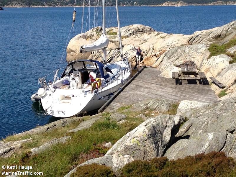 jaerbuen (Sailing vessel) - IMO , MMSI 257501780, Call Sign LJ 6984 under the flag of Norway