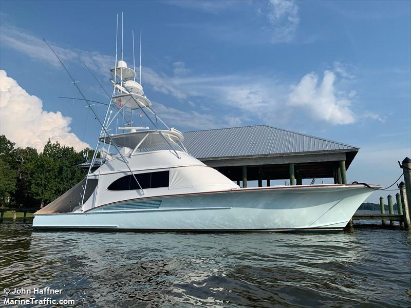 cold motion (Pleasure craft) - IMO , MMSI 338328121 under the flag of USA