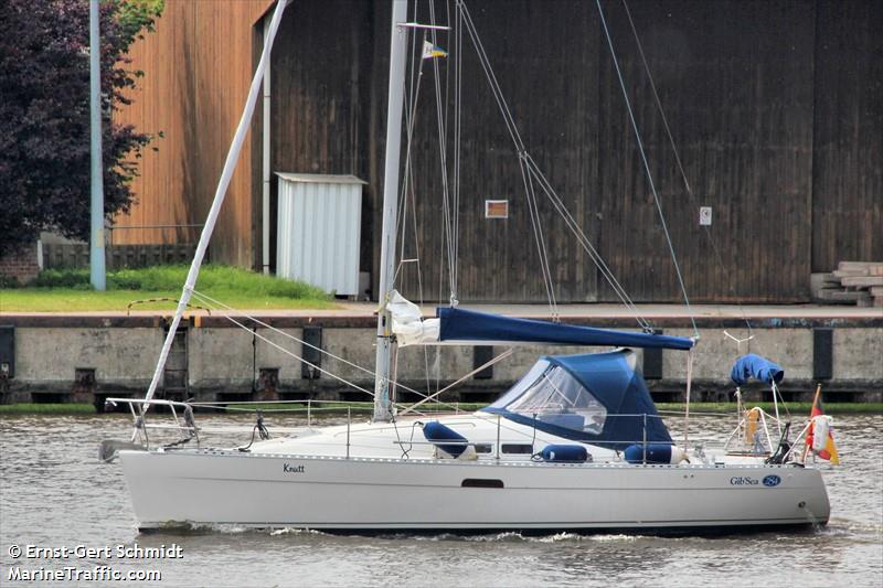 knutt (Sailing vessel) - IMO , MMSI 211648990, Call Sign DG6372 under the flag of Germany