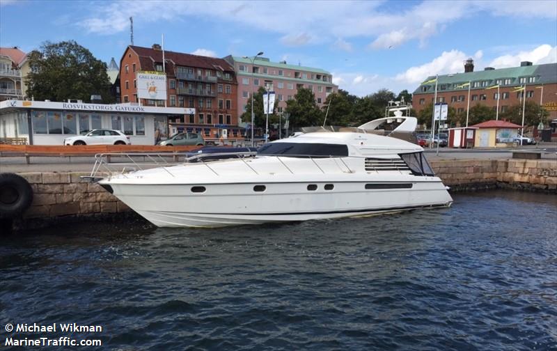 helena vi af smogen (Pleasure craft) - IMO , MMSI 265794280, Call Sign SJGK under the flag of Sweden