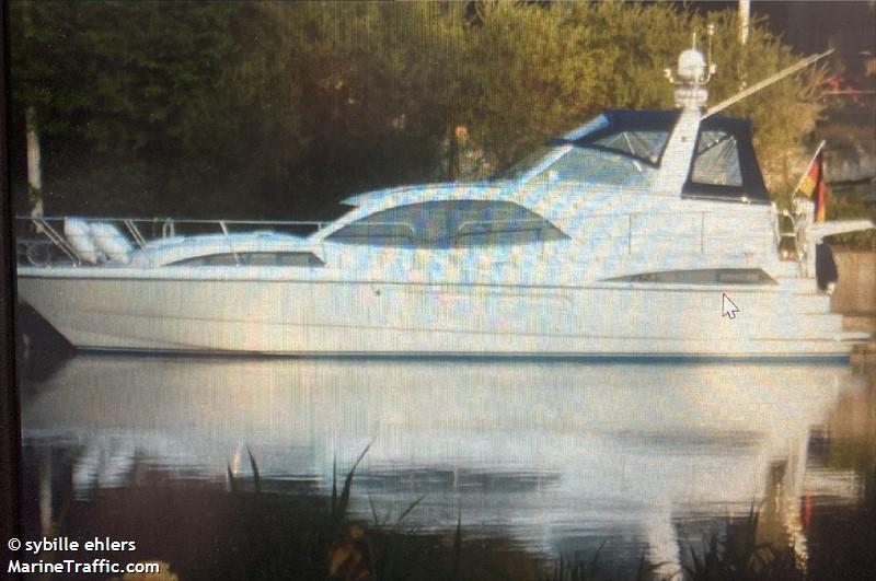 honfleur (Pleasure craft) - IMO , MMSI 211595310, Call Sign DB4981 under the flag of Germany
