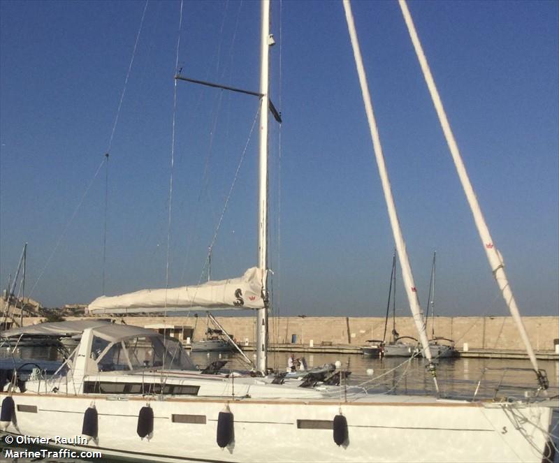 cocoben (Unknown) - IMO , MMSI 227800340, Call Sign FAE6745 under the flag of France