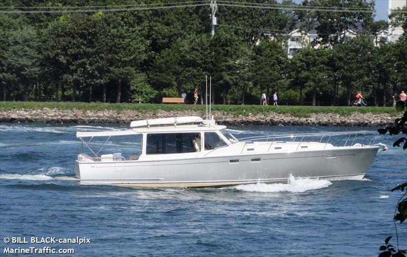 qq (Pleasure craft) - IMO , MMSI 338403725 under the flag of USA