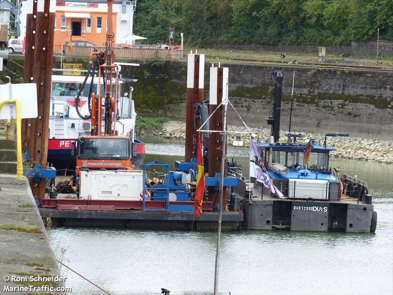 stapeltor (Dredging or UW ops) - IMO , MMSI 211681630 under the flag of Germany