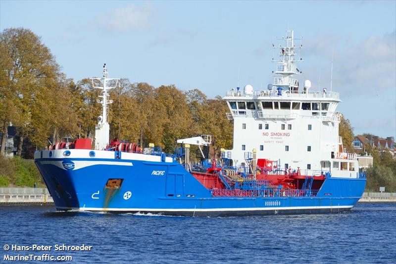 pacific (Chemical/Oil Products Tanker) - IMO 9308900, MMSI 219018272, Call Sign OWNO2 under the flag of Denmark