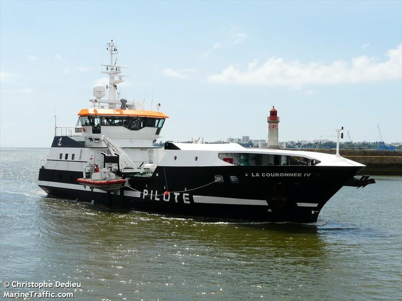 pilot-boat couronnee (Pilot Vessel) - IMO 9413846, MMSI 227713010, Call Sign FGF3549 under the flag of France