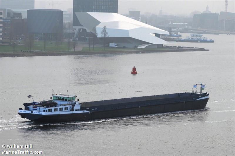 con amore (Cargo ship) - IMO , MMSI 244100621, Call Sign PF8731 under the flag of Netherlands