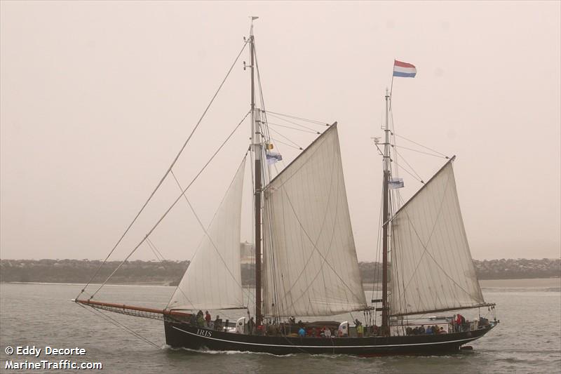 iris (Other type) - IMO 8334990, MMSI 244189000, Call Sign PEGO under the flag of Netherlands