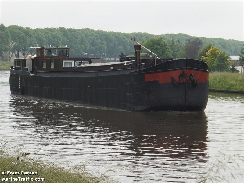 hotel (Cargo ship) - IMO , MMSI 244690595, Call Sign PD2516 under the flag of Netherlands