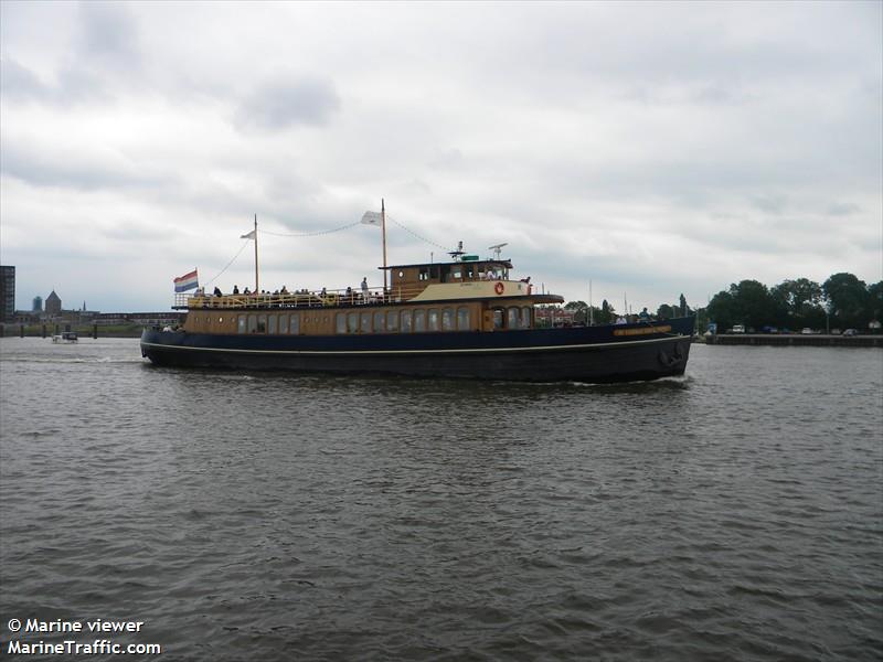 veerman van k (Passenger ship) - IMO , MMSI 244690930, Call Sign PH6484 under the flag of Netherlands