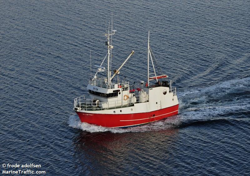 kryssholm (Fishing vessel) - IMO , MMSI 257184340, Call Sign LK 8711 under the flag of Norway