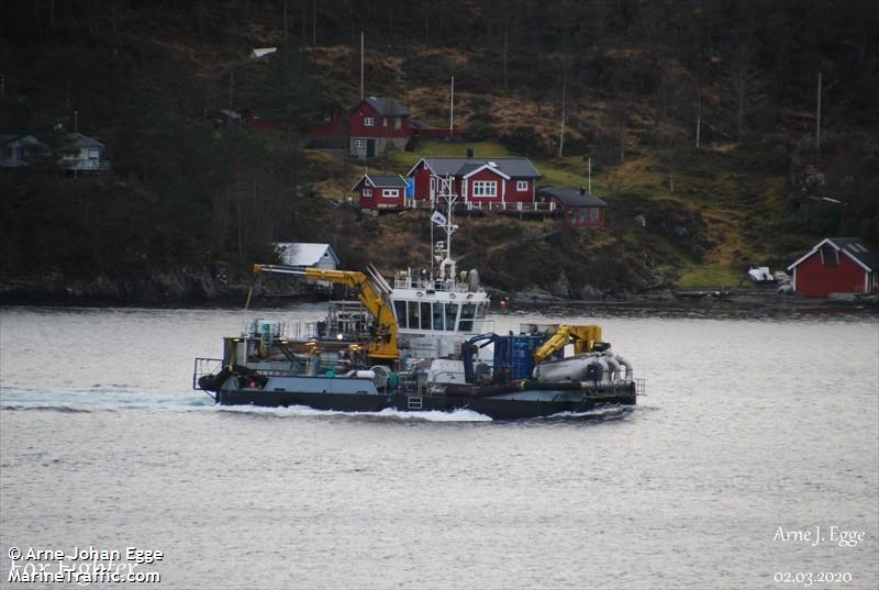 fox fighter (Utility Vessel) - IMO 9698082, MMSI 257513000, Call Sign LIUM under the flag of Norway