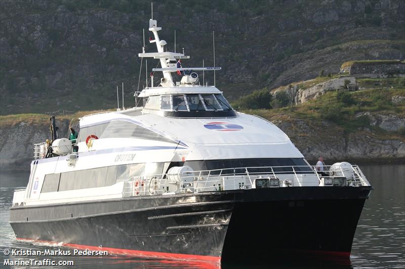 ofoten (Passenger Ship) - IMO 9157818, MMSI 259425000, Call Sign LIRN under the flag of Norway