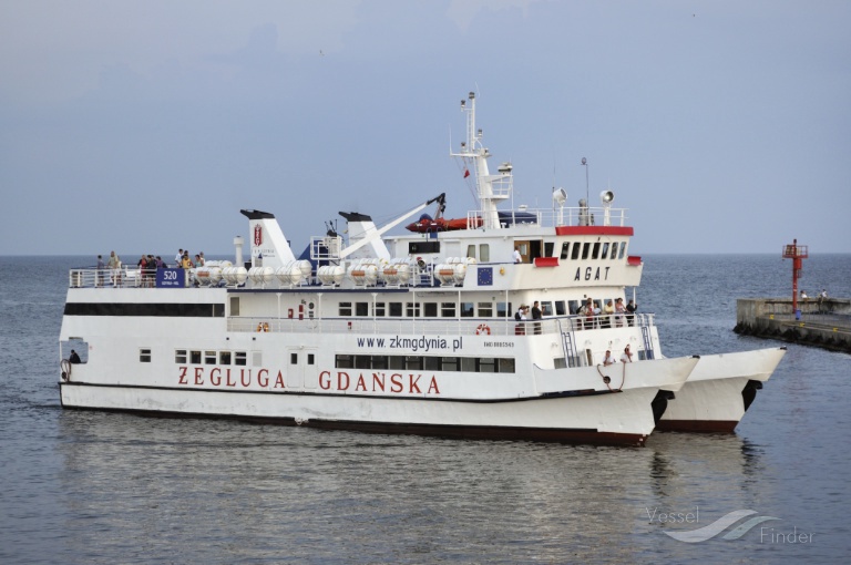 agat (Passenger Ship) - IMO 8805949, MMSI 261001250, Call Sign SPG2625 under the flag of Poland