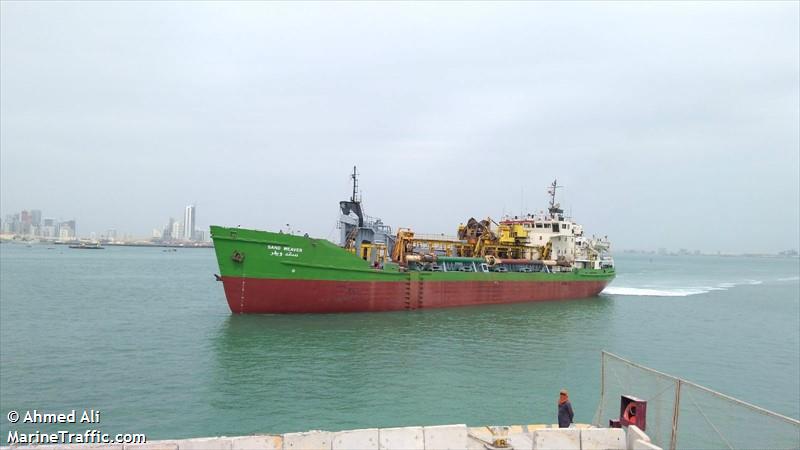 sand weaver (Hopper Dredger) - IMO 7340899, MMSI 408564000, Call Sign A9D3239 under the flag of Bahrain