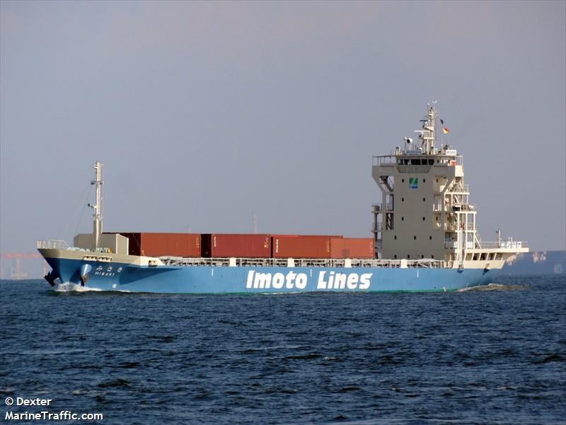 misaki (Container Ship) - IMO 9815422, MMSI 431008693, Call Sign JD4087 under the flag of Japan
