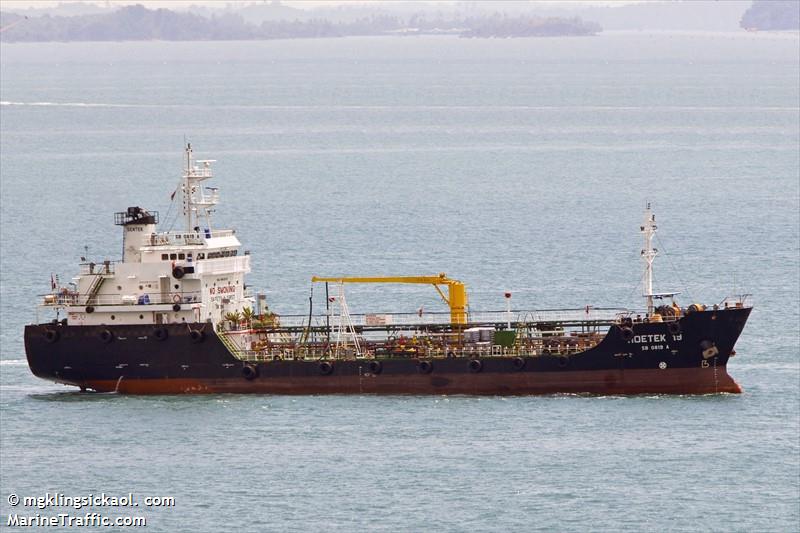 hoetek 19 (Bunkering Tanker) - IMO 9863376, MMSI 563048100, Call Sign 9V5590 under the flag of Singapore