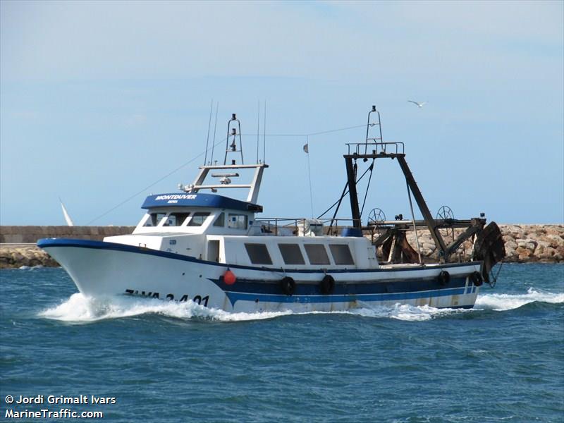 montduver (Fishing vessel) - IMO , MMSI 224049270 under the flag of Spain