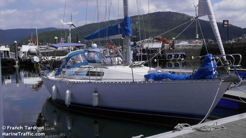 dahut dys solosail (Sailing vessel) - IMO , MMSI 227508560, Call Sign FU 6941 under the flag of France