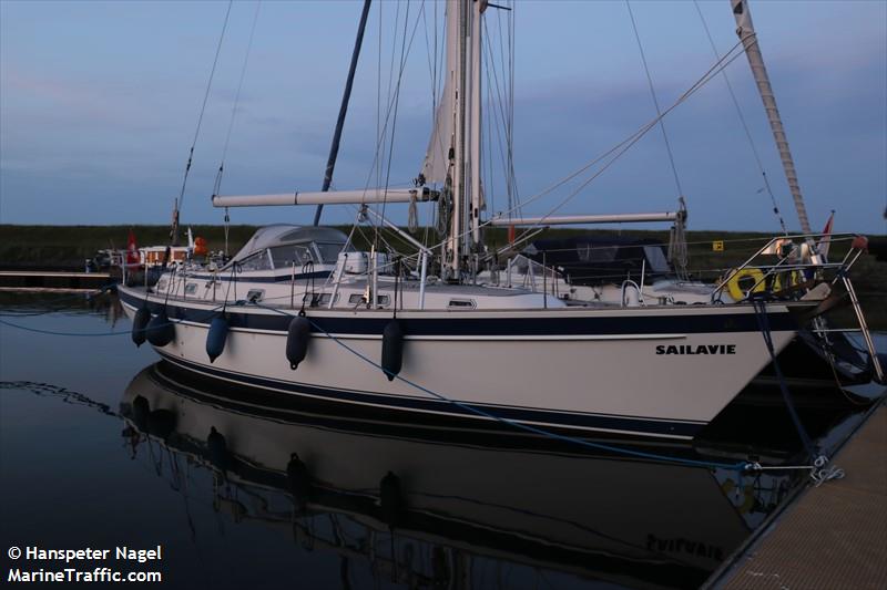 sailavie (Sailing vessel) - IMO , MMSI 269883000, Call Sign HBY4249 under the flag of Switzerland