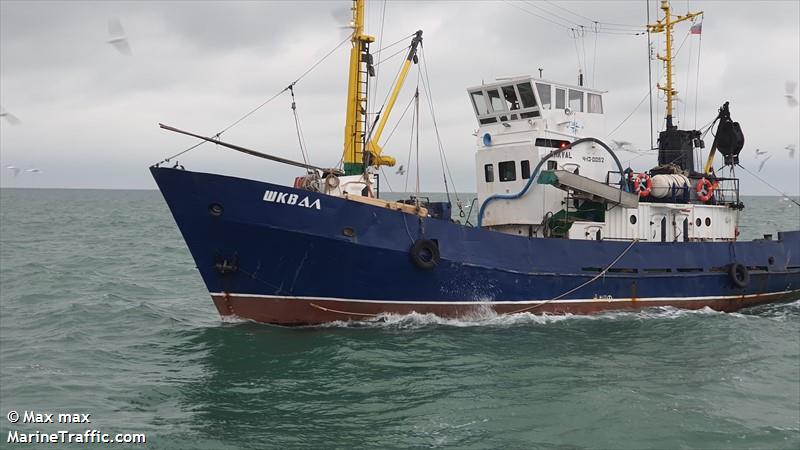 shkval (Fishing vessel) - IMO , MMSI 273372820 under the flag of Russia
