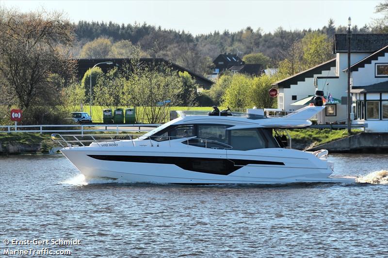 el stefany (Pleasure craft) - IMO , MMSI 518100505, Call Sign E5U3419 under the flag of Cook Islands