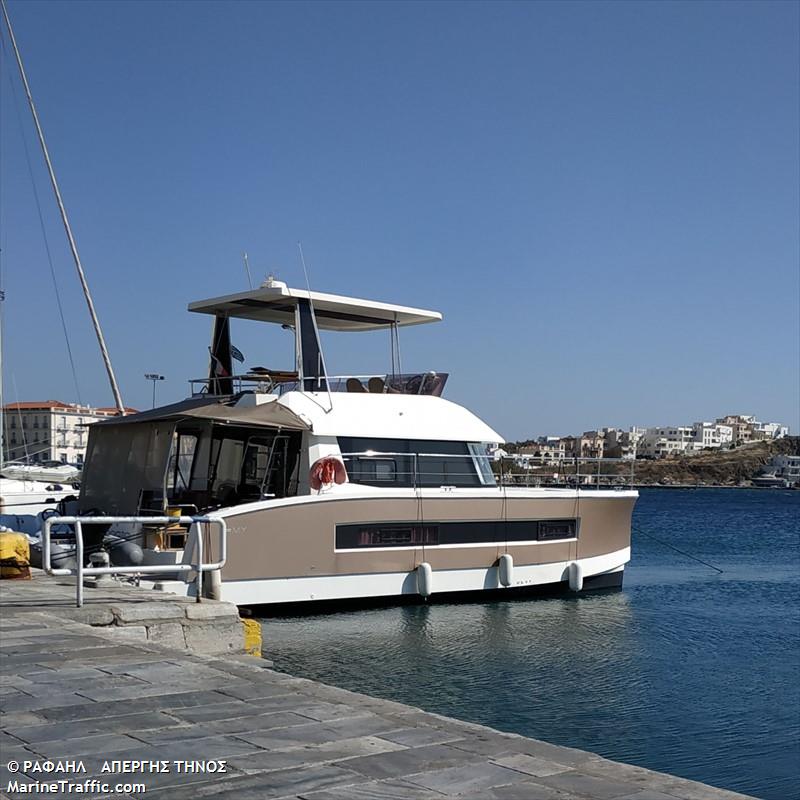 adagio (Pleasure craft) - IMO , MMSI 227953860, Call Sign FAG5813 under the flag of France