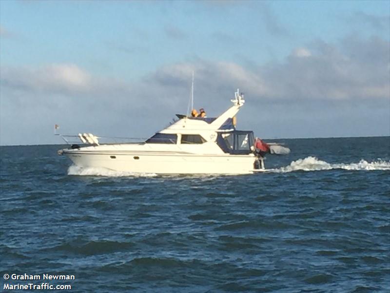 cloud ten (Pleasure craft) - IMO , MMSI 235035632 under the flag of United Kingdom (UK)