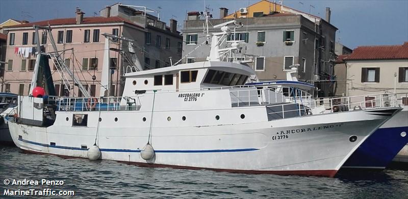 n.va luna dargento (Fishing vessel) - IMO , MMSI 247121010, Call Sign IFQU under the flag of Italy