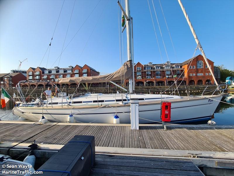 fizz (Pleasure craft) - IMO , MMSI 250000188, Call Sign EI2665 under the flag of Ireland