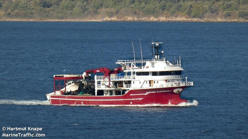 bozoglu kardesler3 (Fishing vessel) - IMO , MMSI 271073478, Call Sign TCA5942 under the flag of Turkey