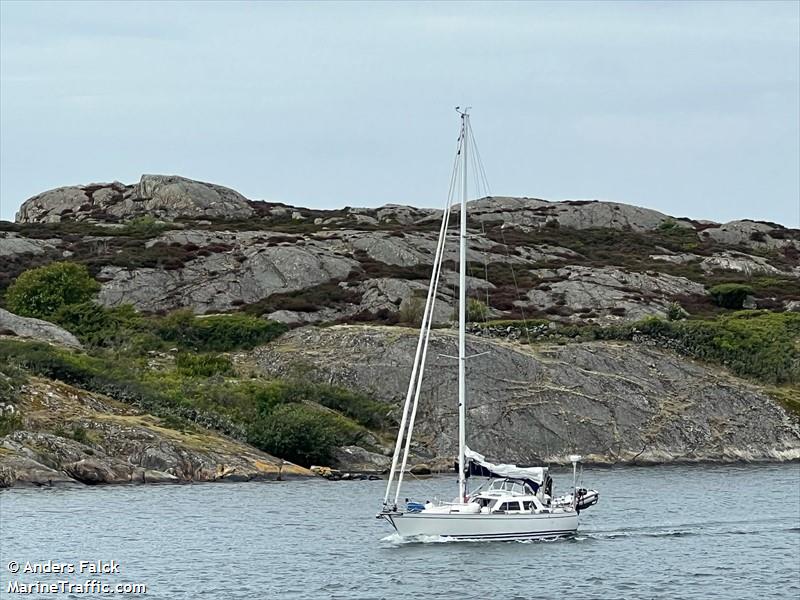 ma-donna (Pleasure craft) - IMO , MMSI 265691160, Call Sign 7SY3277 under the flag of Sweden