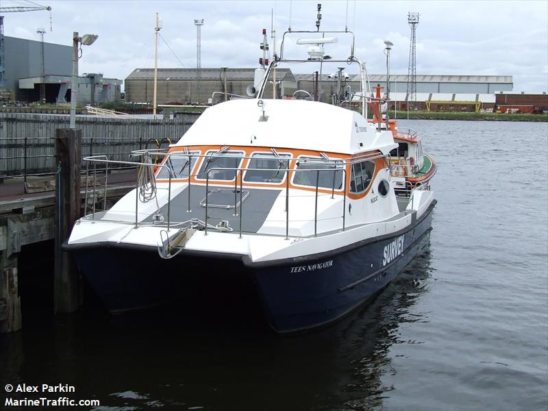 tees navigator (HSC) - IMO , MMSI 235031854, Call Sign MKXR7 under the flag of United Kingdom (UK)