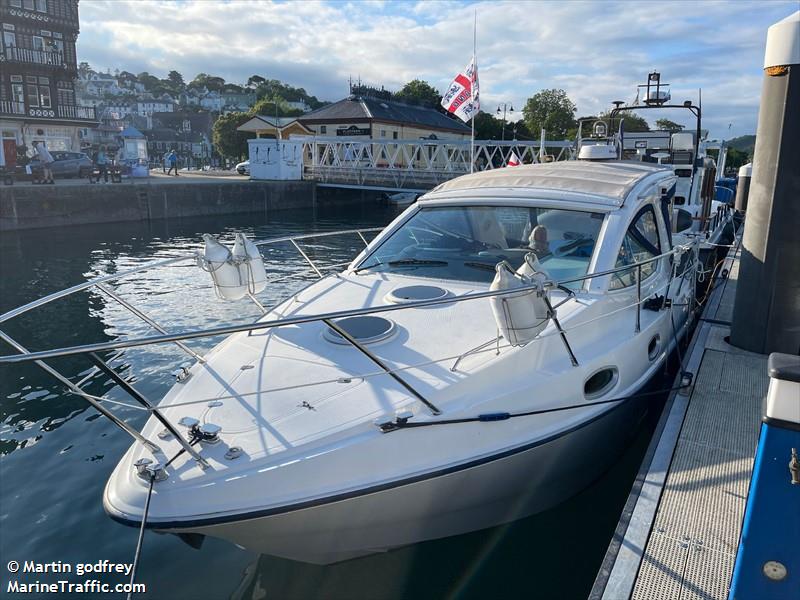 whisper (Pleasure craft) - IMO , MMSI 235060534, Call Sign 2AKP3 under the flag of United Kingdom (UK)