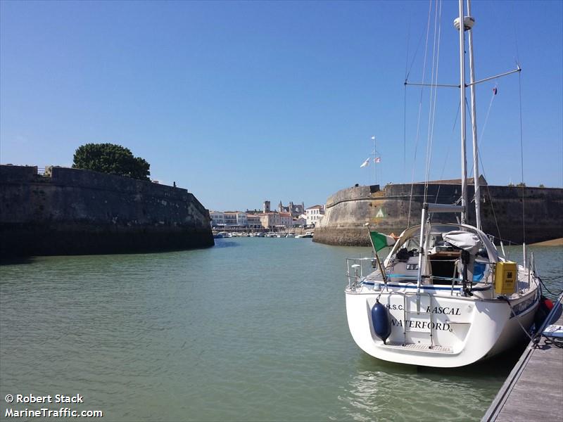rascal (Sailing vessel) - IMO , MMSI 250001383, Call Sign EI EX 4 under the flag of Ireland