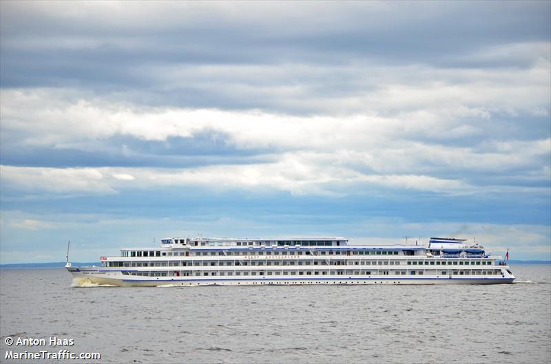 fedordostoevskiy (Passenger ship) - IMO , MMSI 273328520 under the flag of Russia
