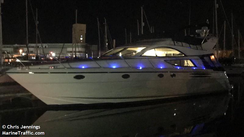 myakka moon (Pleasure craft) - IMO , MMSI 235114056, Call Sign 2IZM8 under the flag of United Kingdom (UK)
