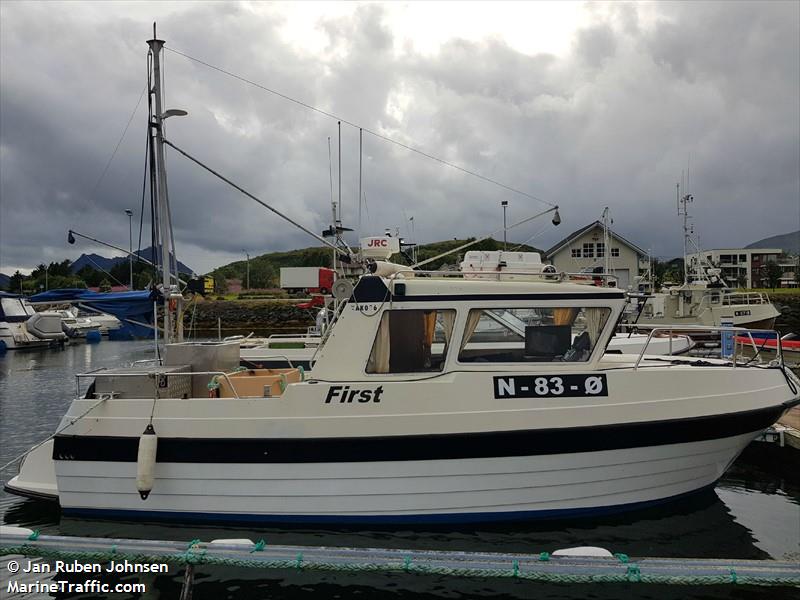 first (Pleasure craft) - IMO , MMSI 257566520, Call Sign LA2801 under the flag of Norway