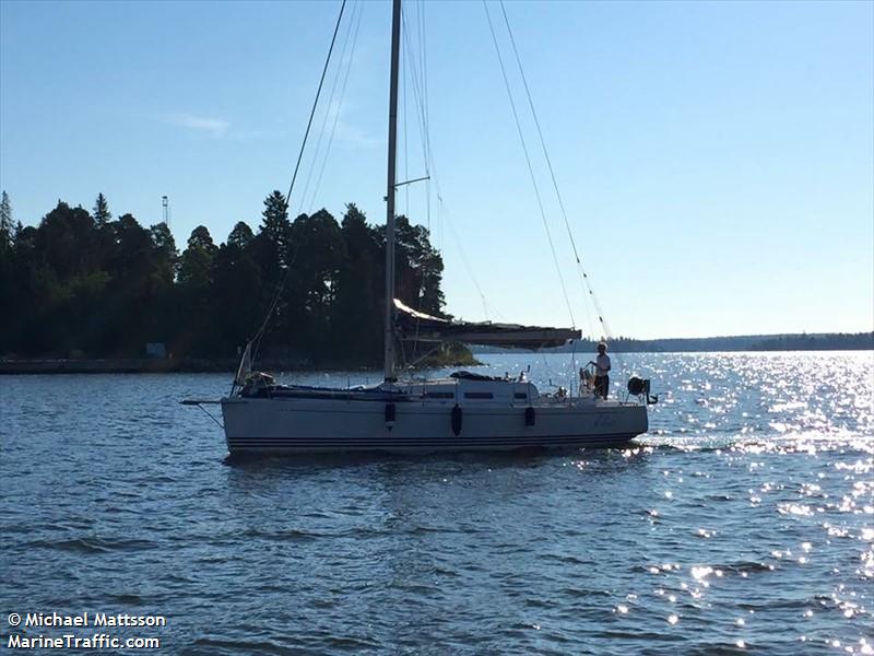 elisa (Sailing vessel) - IMO , MMSI 265714590, Call Sign SE5864 under the flag of Sweden