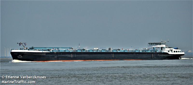 navira (Tanker) - IMO , MMSI 205369890, Call Sign OT3698 under the flag of Belgium